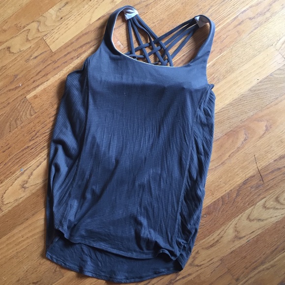 lululemon athletica Tops - Lululemon free to be wild tank 6